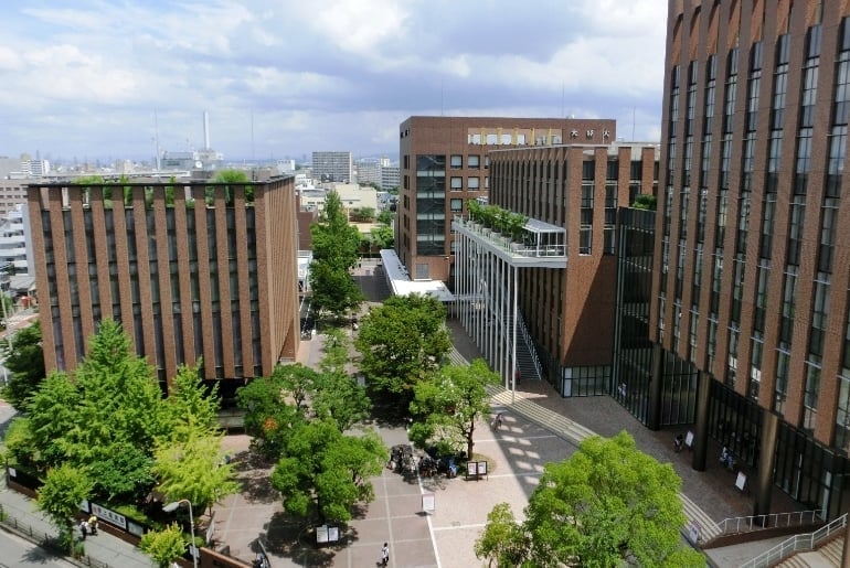 Các trường đại học hàng đầu Osaka