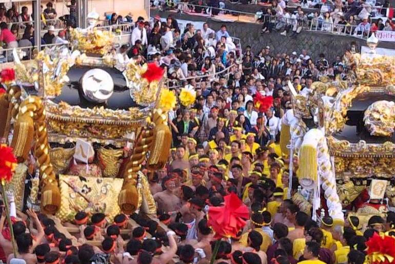 Lễ hội Tenjin - Một trong ba lễ hội lớn nhất Nhật Bản