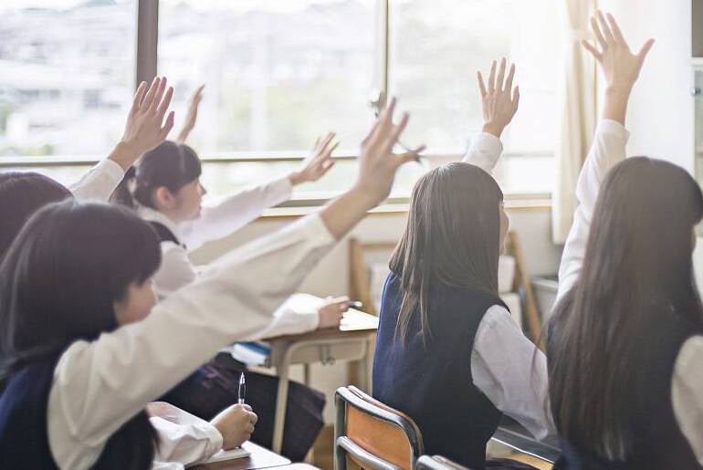 Thời gian biểu mỗi ngày của học sinh Nhật Bản